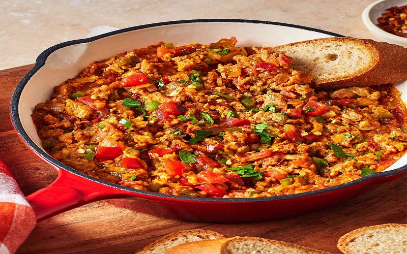 turkish-scrambled-eggs