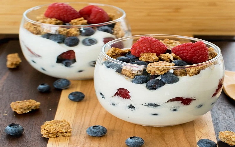 yogurt-parfait