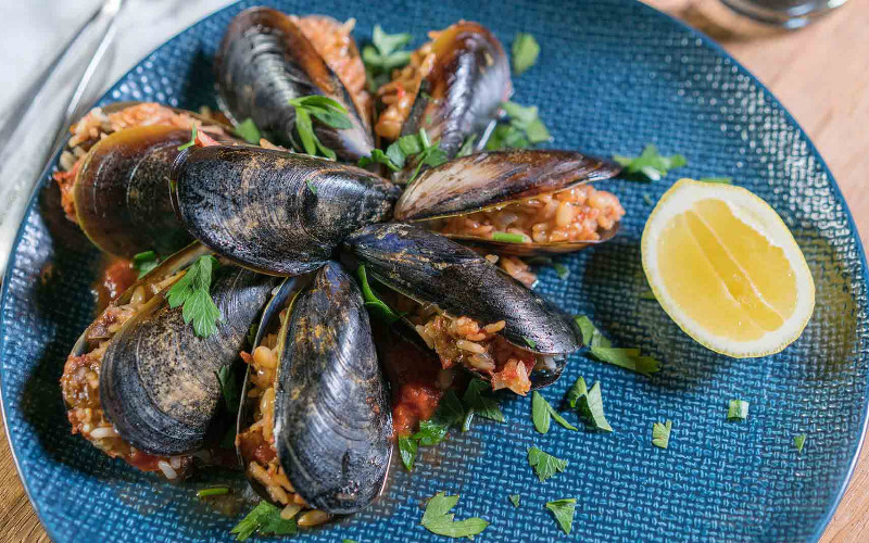midye-dolma