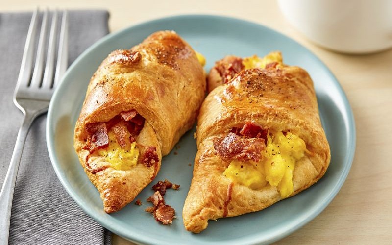 mini-egg-croissant