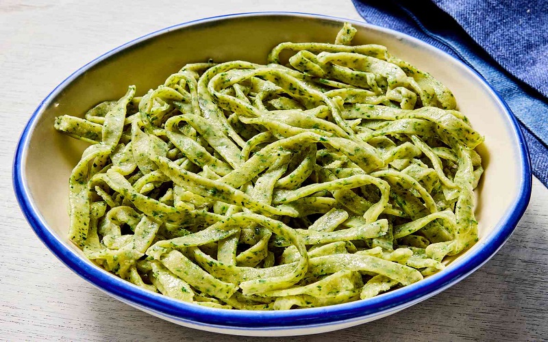 spinach-pasta spinach-pasta