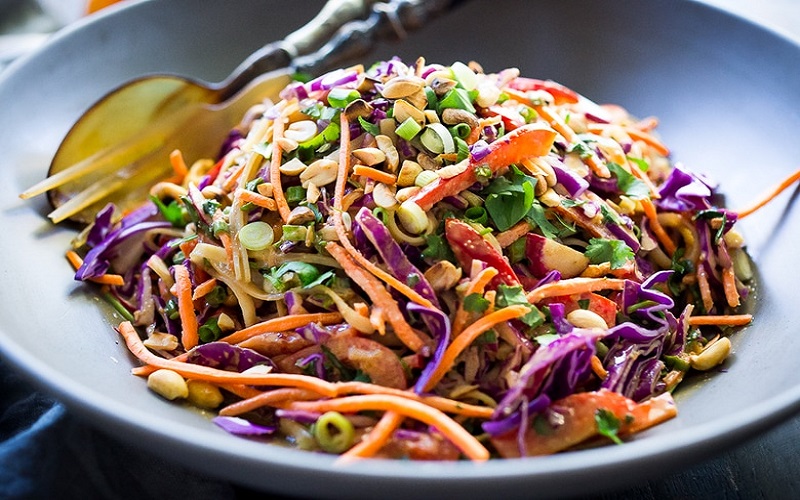 thai-noodle-salad