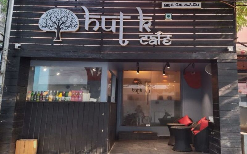 hut-k-cafe