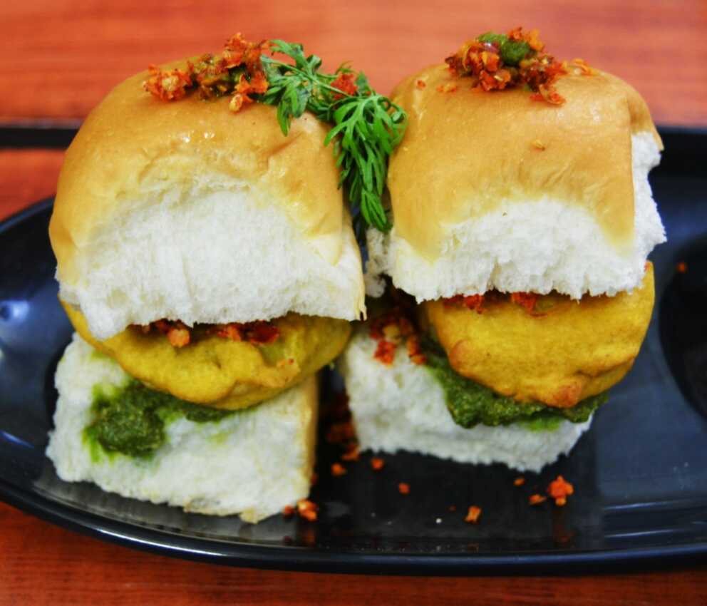 vada-pav