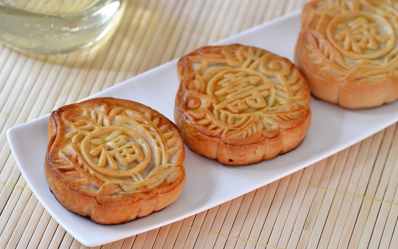 lotus-paste-and-peach-candy