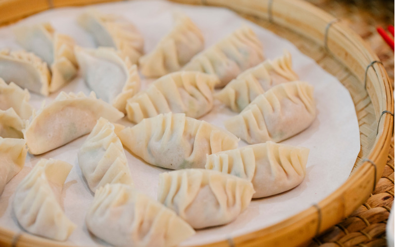 momo-adda