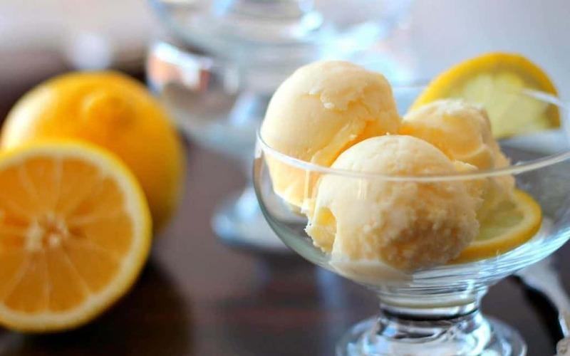 frozen-lemon-yogurt