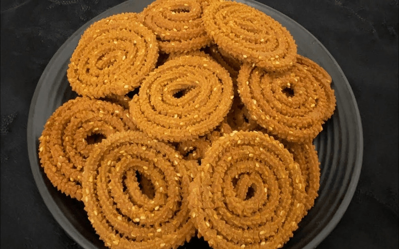 jowar-chakli