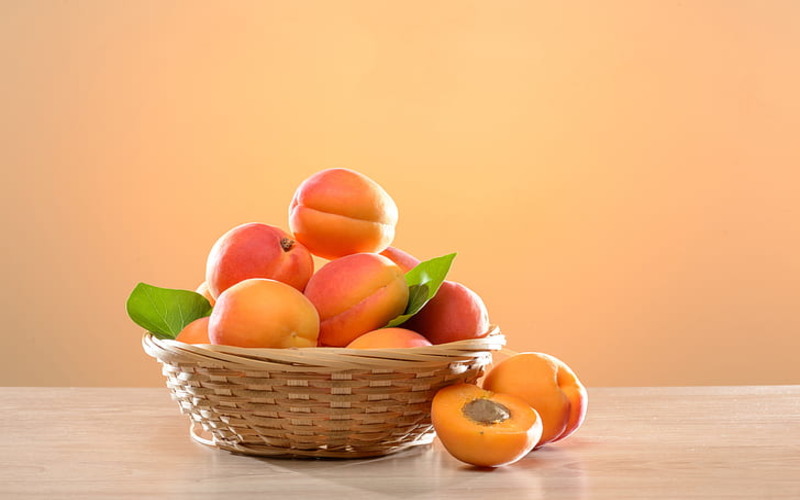 apricots