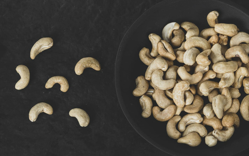 cashews
