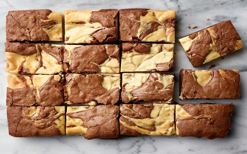 FNK Fudgy-Marbled-Cheesecake-Brownies H