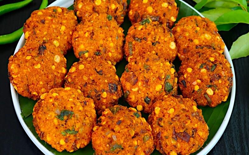 paruppu-vadai