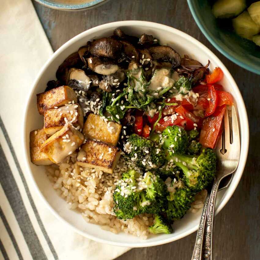 Brown-Rice-Vegetable-Bowl-FI