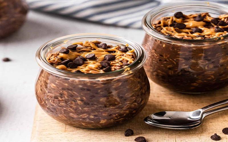 peanut-butter-chocolate-overnight-oats