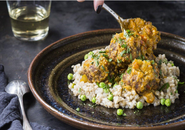 Alb&oacute;ndigas-con-Picada-de