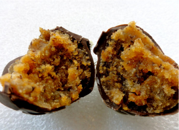 Banana-Bread-Cake-Pops