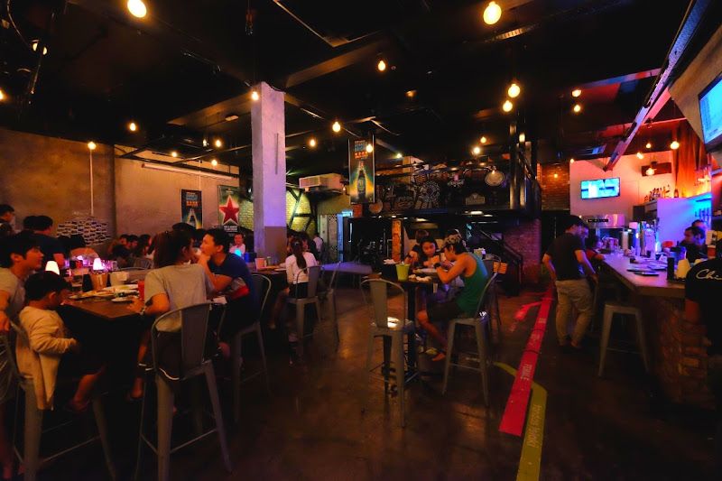 Chillax Cafe & Bistro