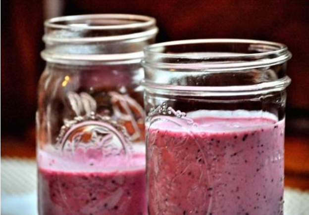 Cranberry-Coconut-Smoothie