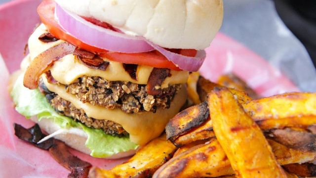 Double Cheesy Veg Burger At Social Junk