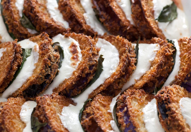 Eggplant-parmesan-snack