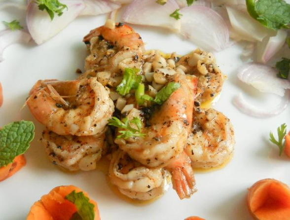Fried-prawns-with-garlic-butter