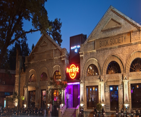. Hard Rock Café