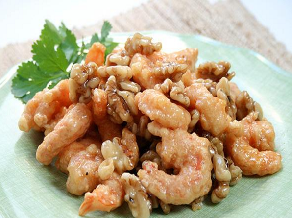 Honey-Prawns-with-Walnuts