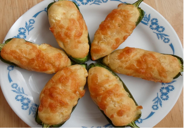 Jalape&ntilde;o-Cornbread-Poppers