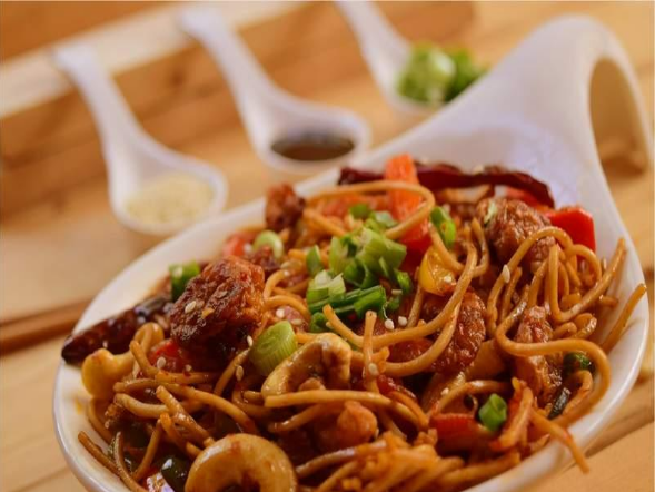 Spicy-prawn-with-noodles