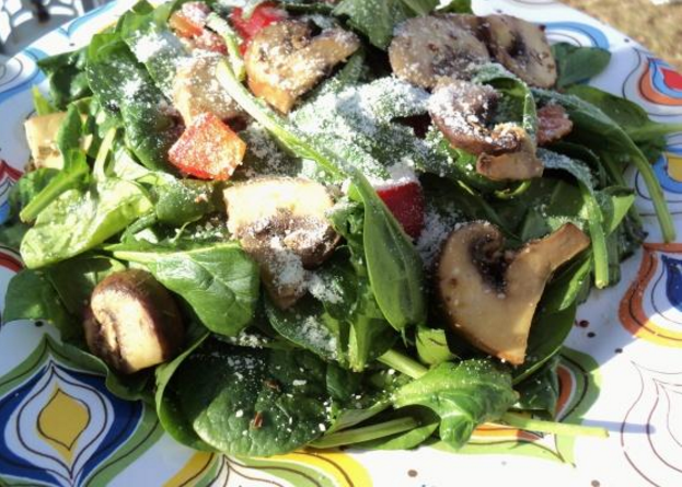 Spinach-Mushroom-Salad