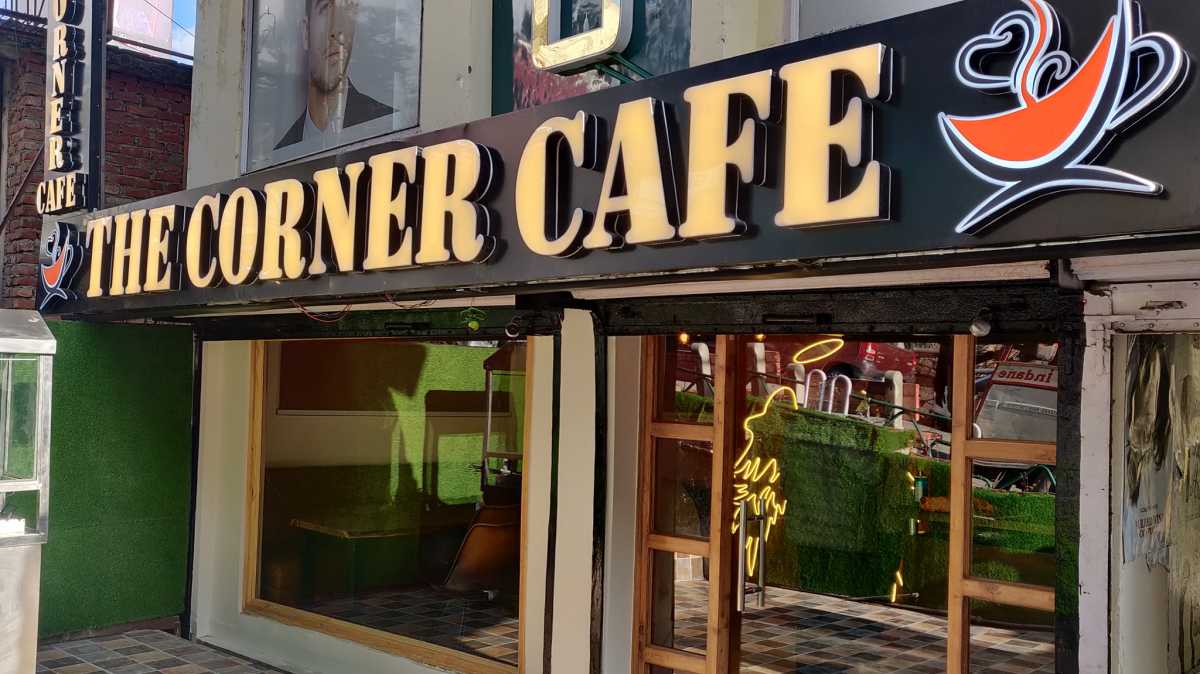 The Corner Café