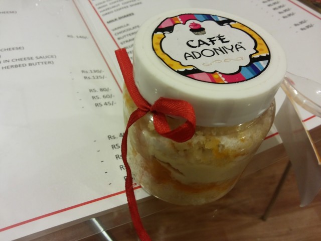 cafe-adoniya