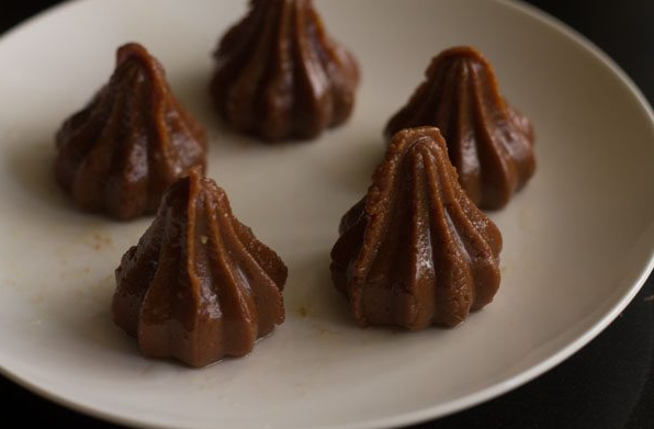 chocolate-modak