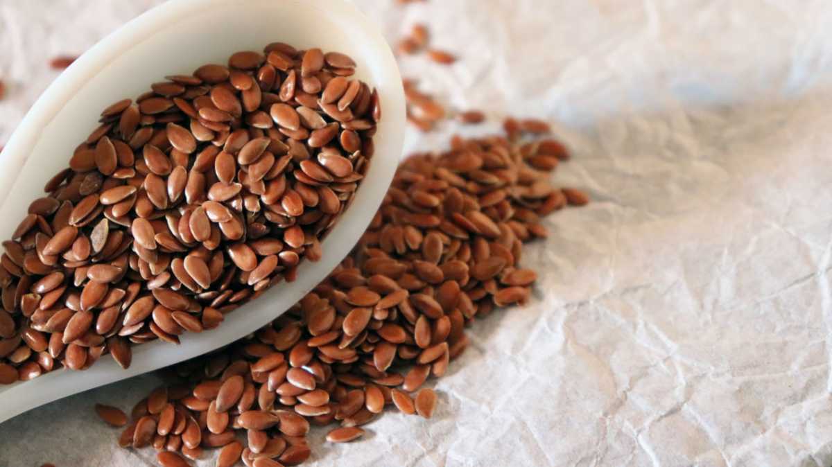flaxseeds-1296&times;728-feature