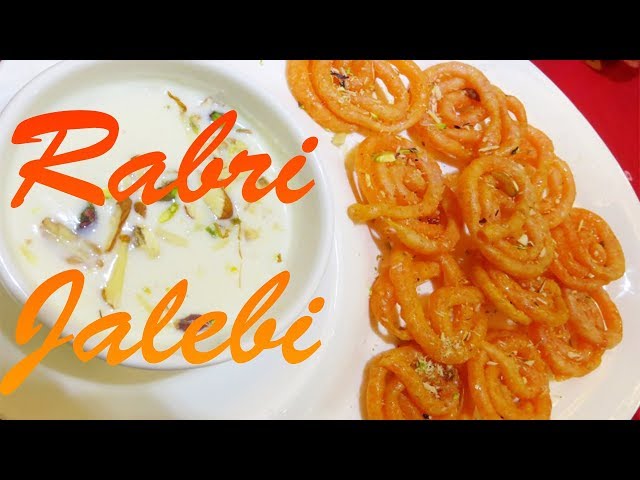 Juicy Jalebis At Old Famous Jalebi Wala!