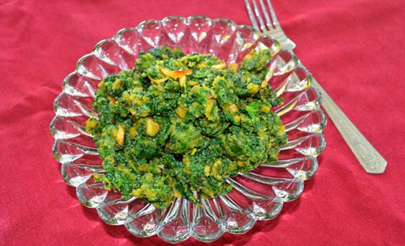khada-palak-lehsuni