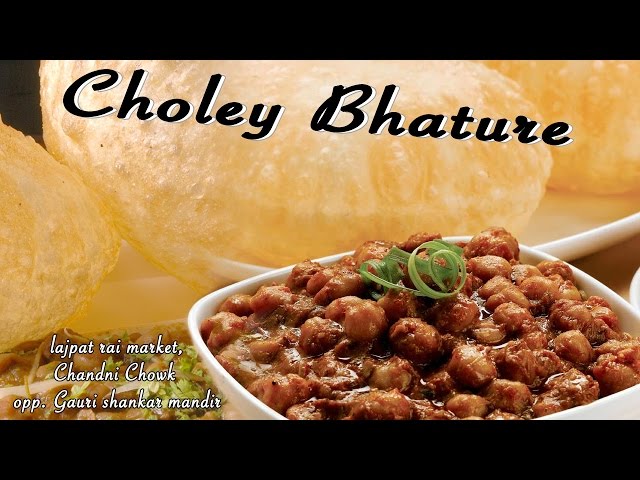 Lip Smacking Choley Bhature At Lajpat Rai Market, Delhi!