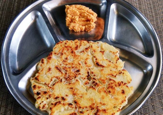 rava thalipeeth