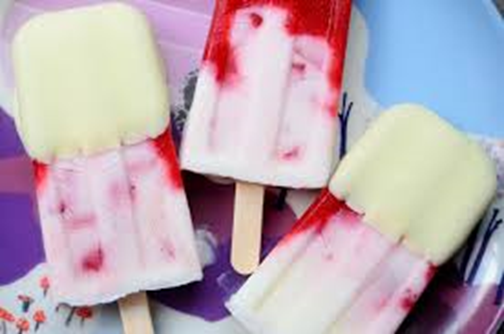 strawberry-white-cream