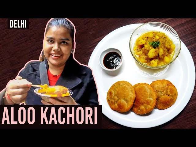 Tasty And Crispy Aloo Kachori At JB Kachoriwala, Delhi!